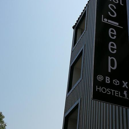 Just Sleep @Box Hostel Chiang Mai Dış mekan fotoğraf